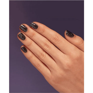 OPI Lac #HRQ13 - Hot & Coaled