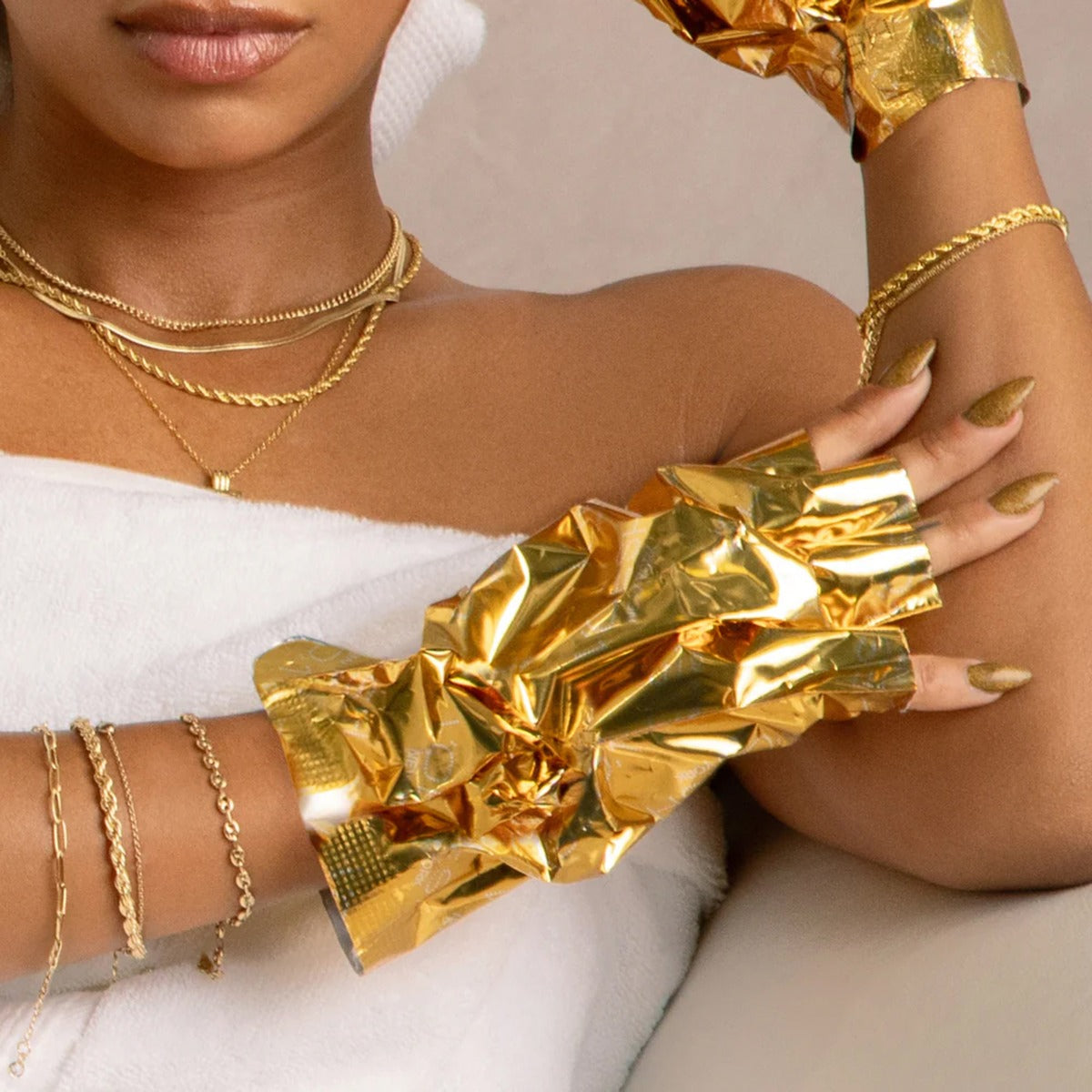 Voesh Collagen Gloves Imperial Gold 1pr-6