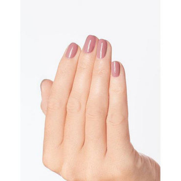 OPI Gel Polish #GCH001 - Suzi Calls the Paparazzi