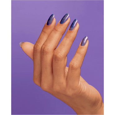 OPI Gel #GCHPQ11 - Shaking My Sugarplums