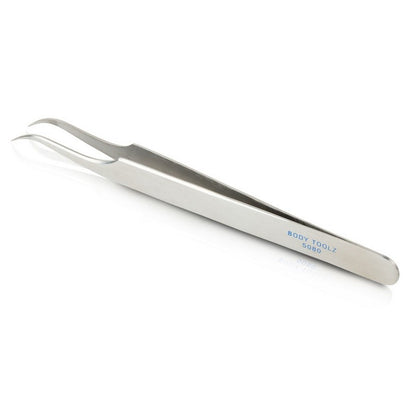 Body Toolz Fine Pointed Curved Tip Tweezer 4.5"